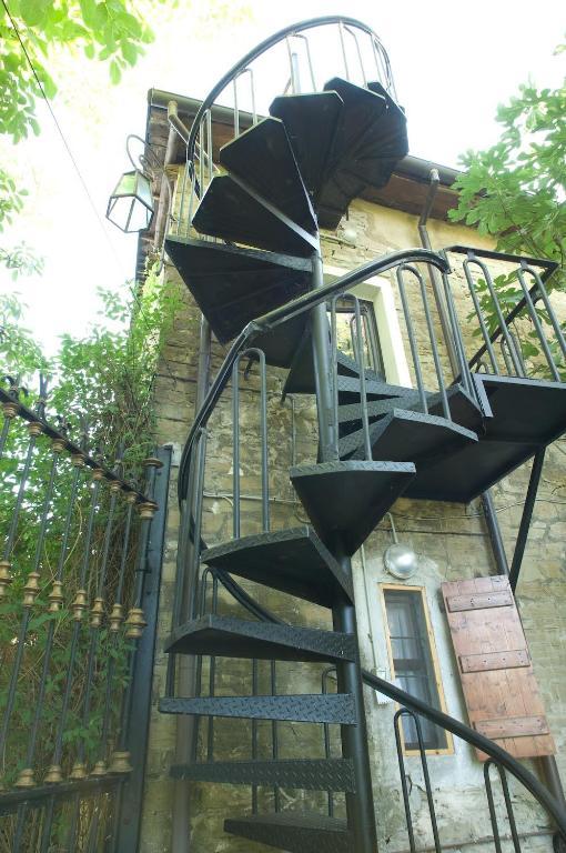 Pra De Mande Guest House Viano Exterior photo