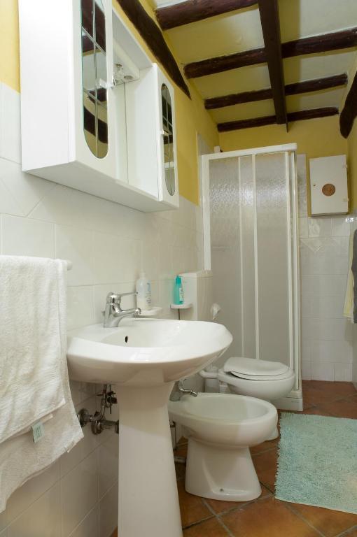 Pra De Mande Guest House Viano Exterior photo
